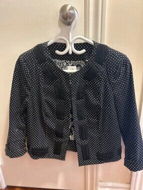 Cabi summer jacket in black and white in size 4
